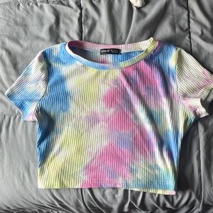 tye- dye crop top